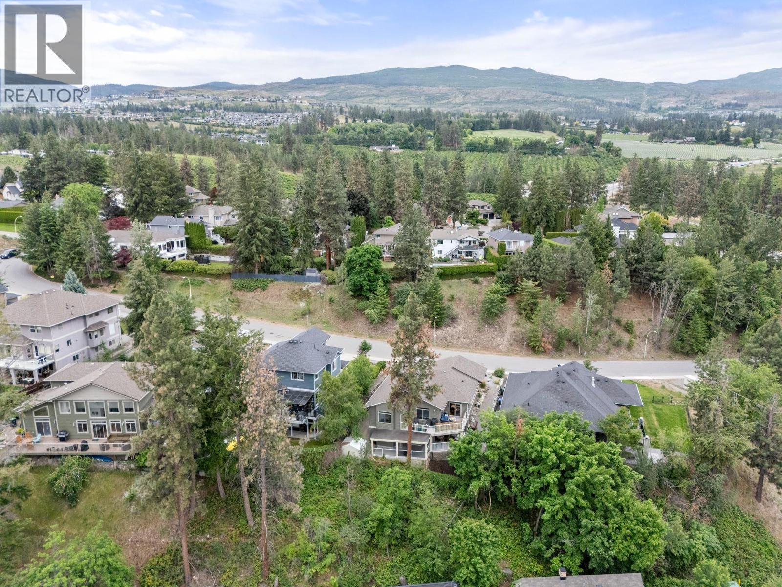Additional image 3 of 594 Vintage Terrace Road, Kelowna, BC, V1W3B3