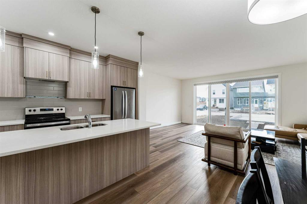3222 Chinook Winds Drive SW, Airdrie, AB, T4B 0R7 photo 3