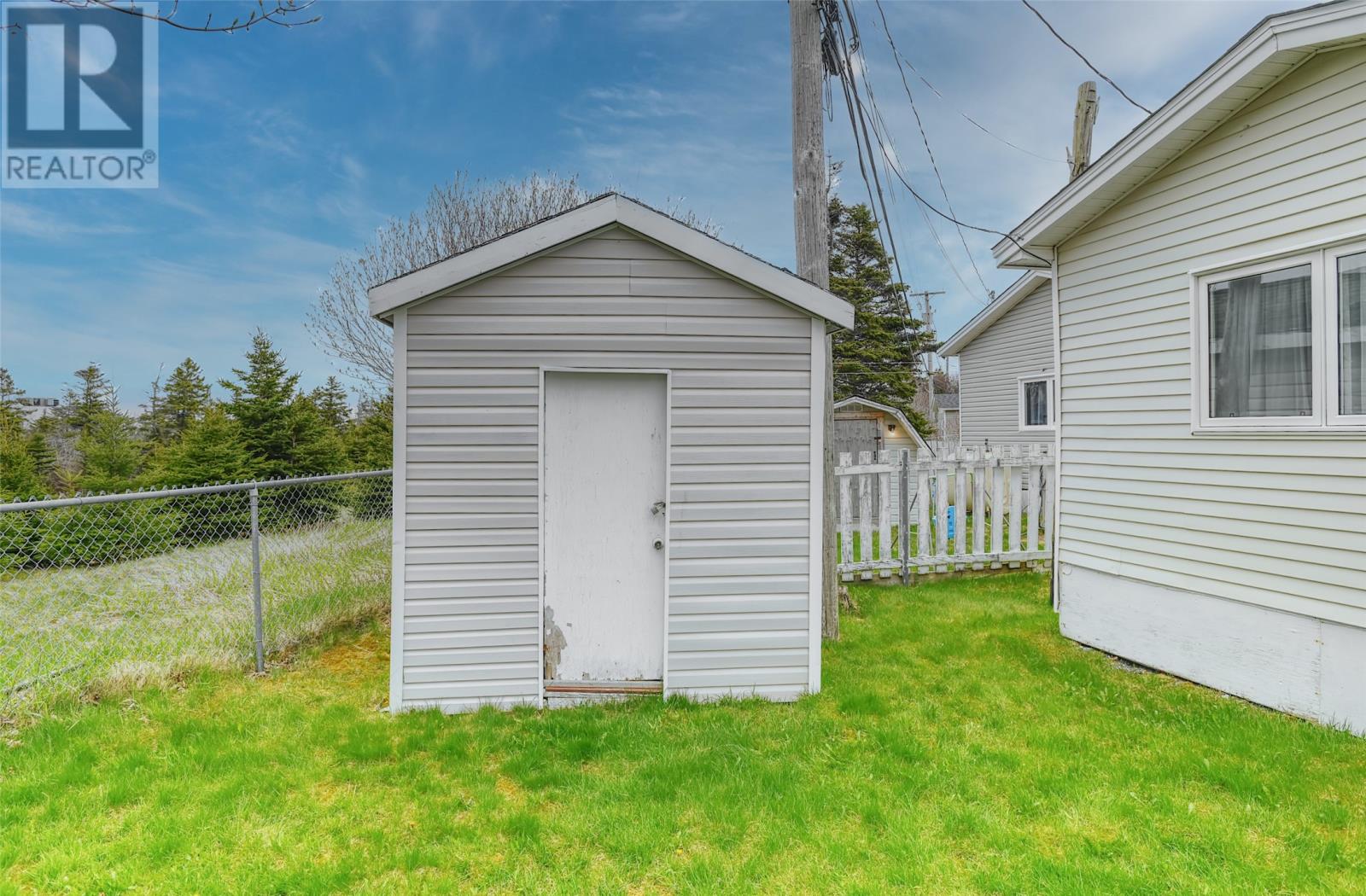 16 Hussey Drive, St Johns, NL, A1A4Y6 photo 3