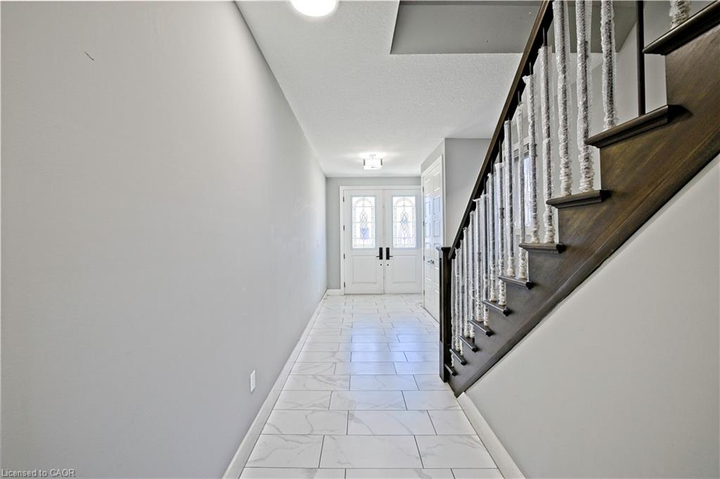 2606 Bateman Trail, London, ON, N6L 0H2 photo 3