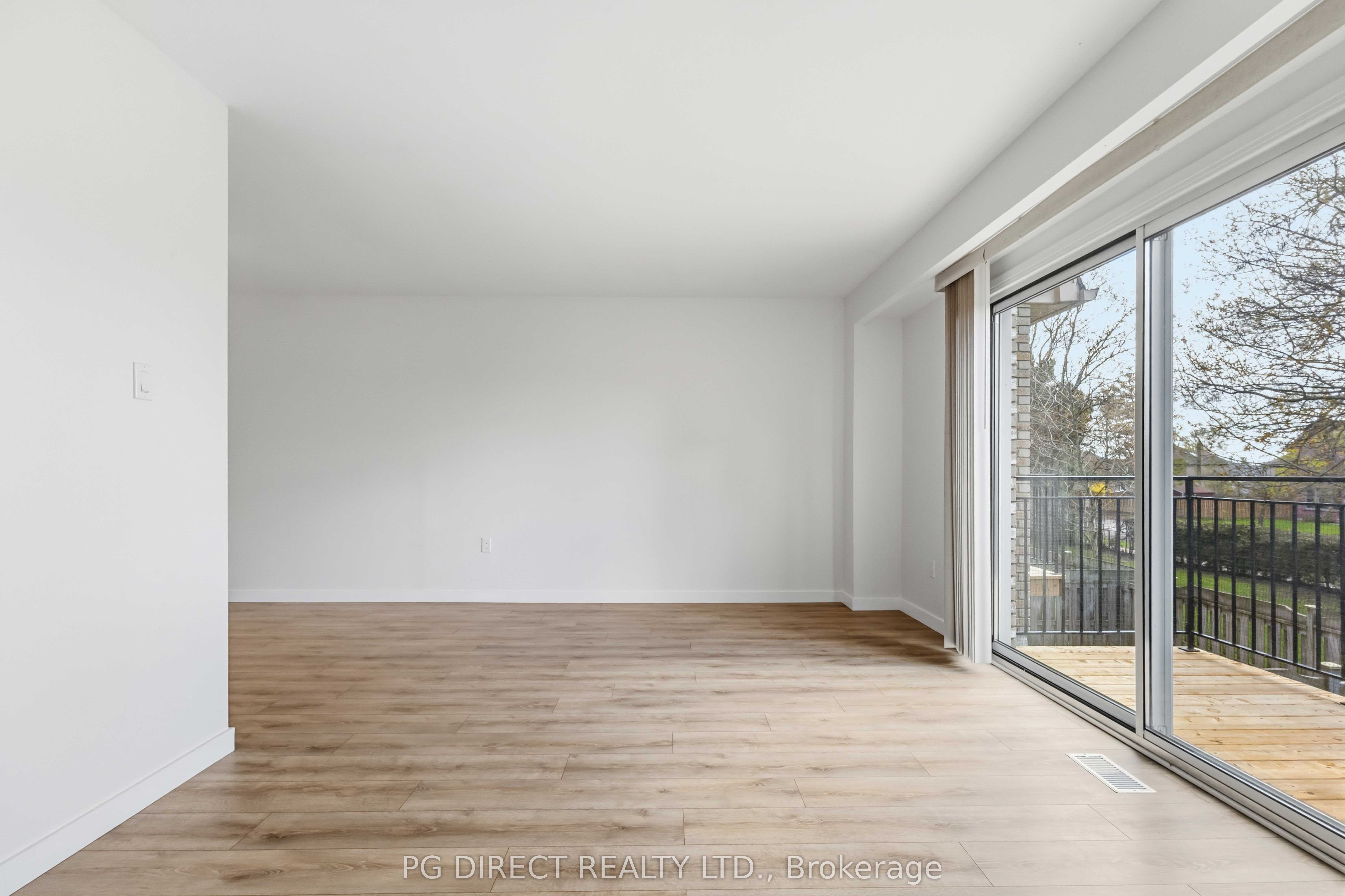 51-580 Eyer Drive, Pickering, ON, L1W 3B7 photo 5