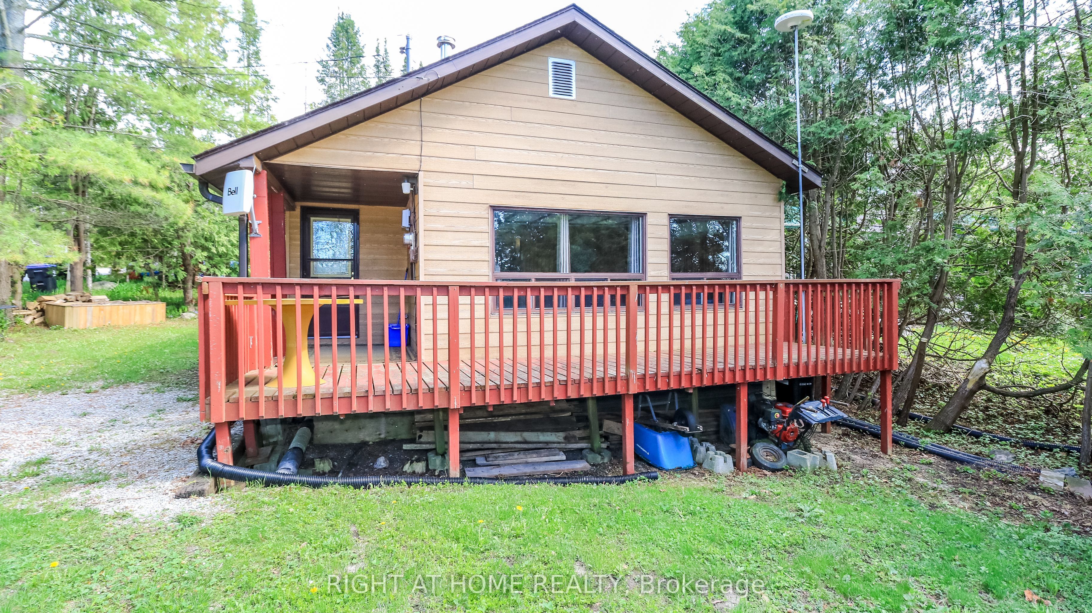 300 Albin Road, Tay, ON, L0K 2C0 photo 2