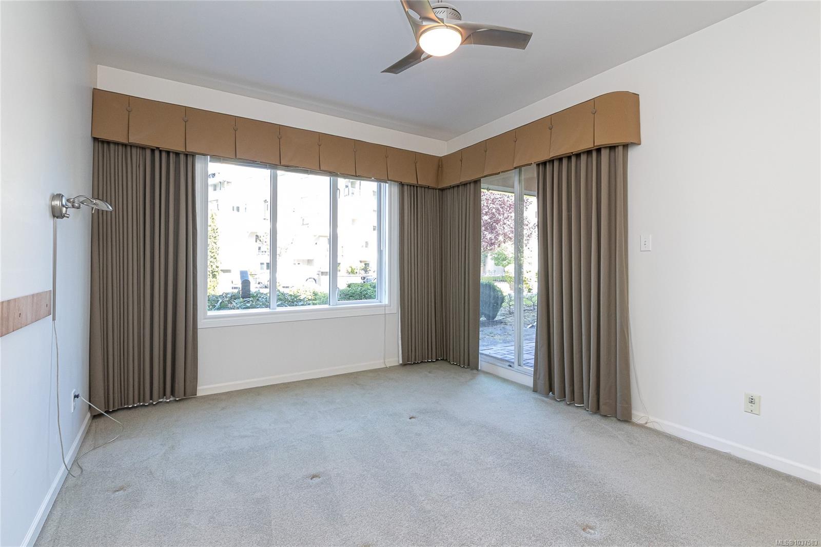 109-50 Songhees Road, Victoria, BC, V9A 7J4 photo 4