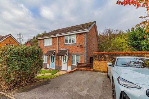 Hollington Drive, Pontprennau CF23