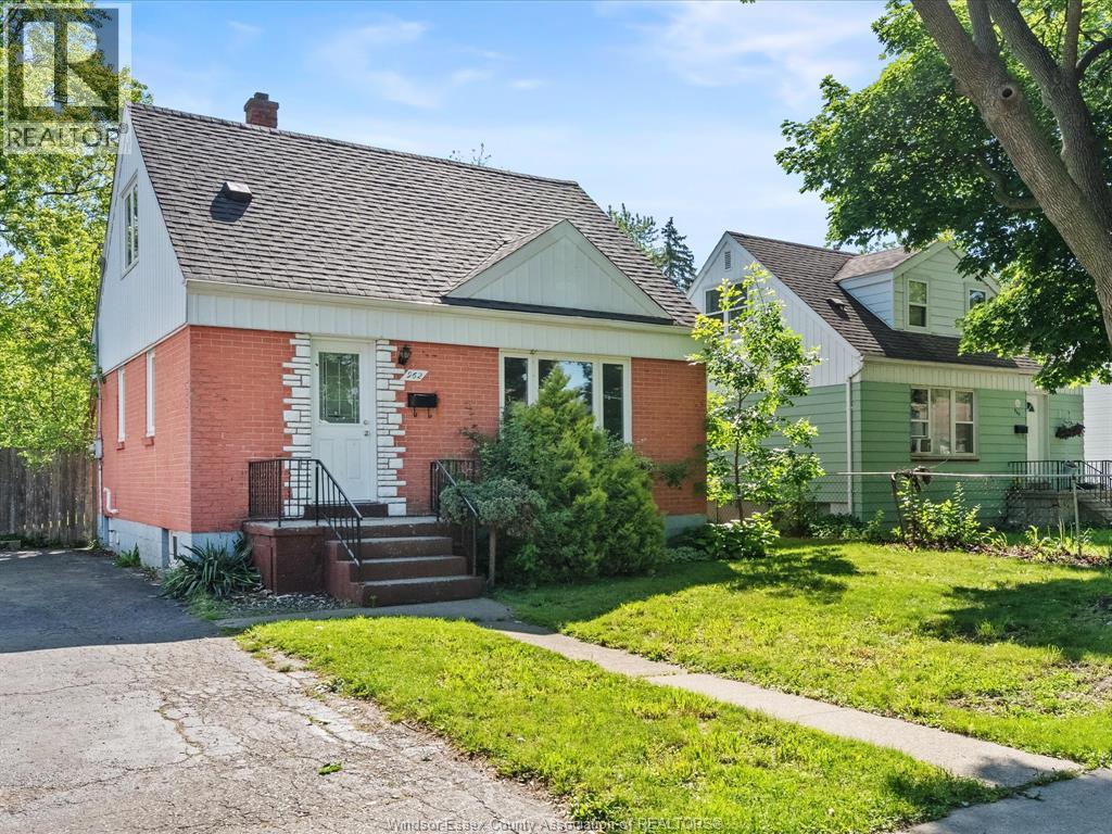962 Askin , Windsor, ON, N9B2X7 photo 2
