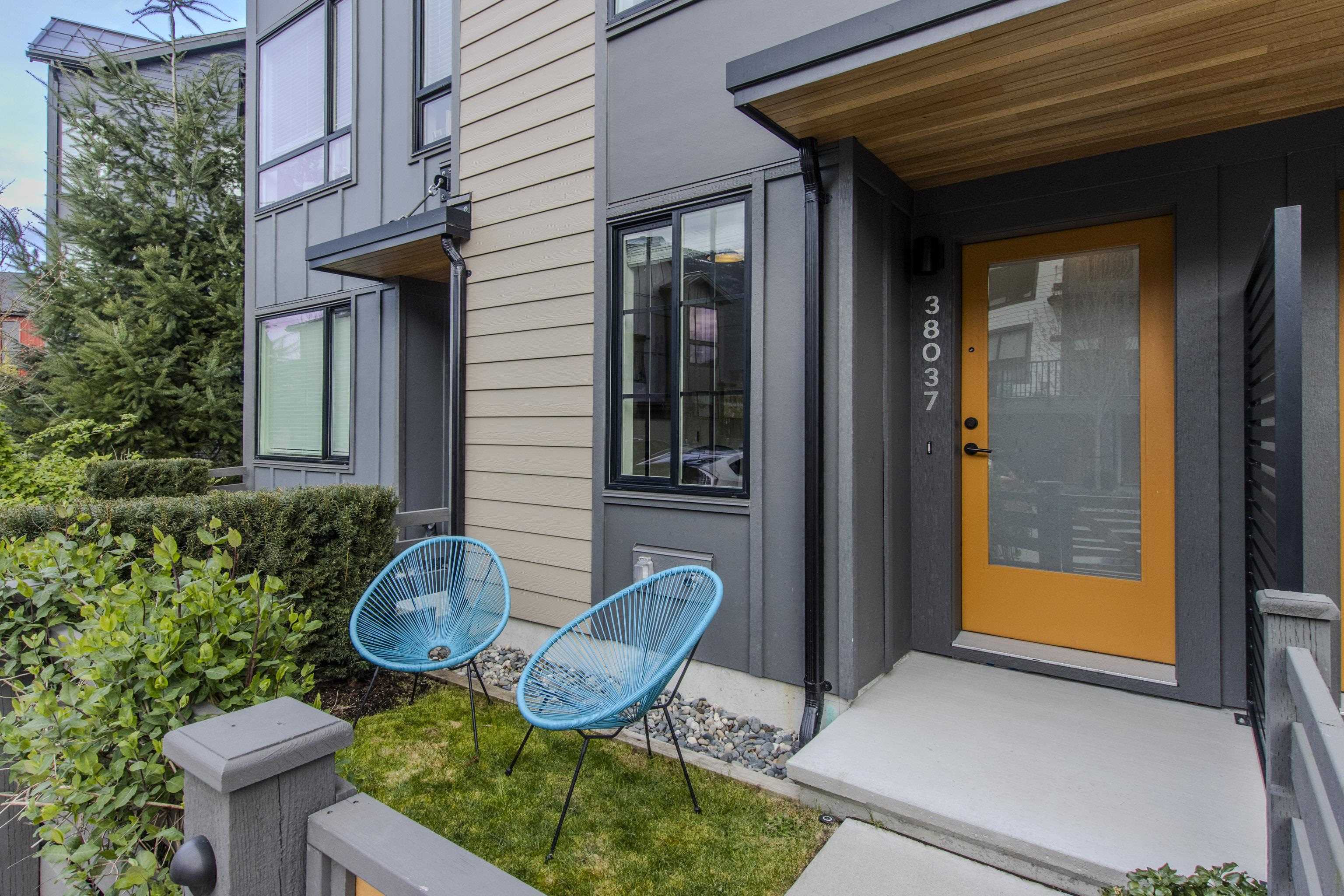 38037 Keel Way, Squamish, BC, V8B 2A1 photo 3