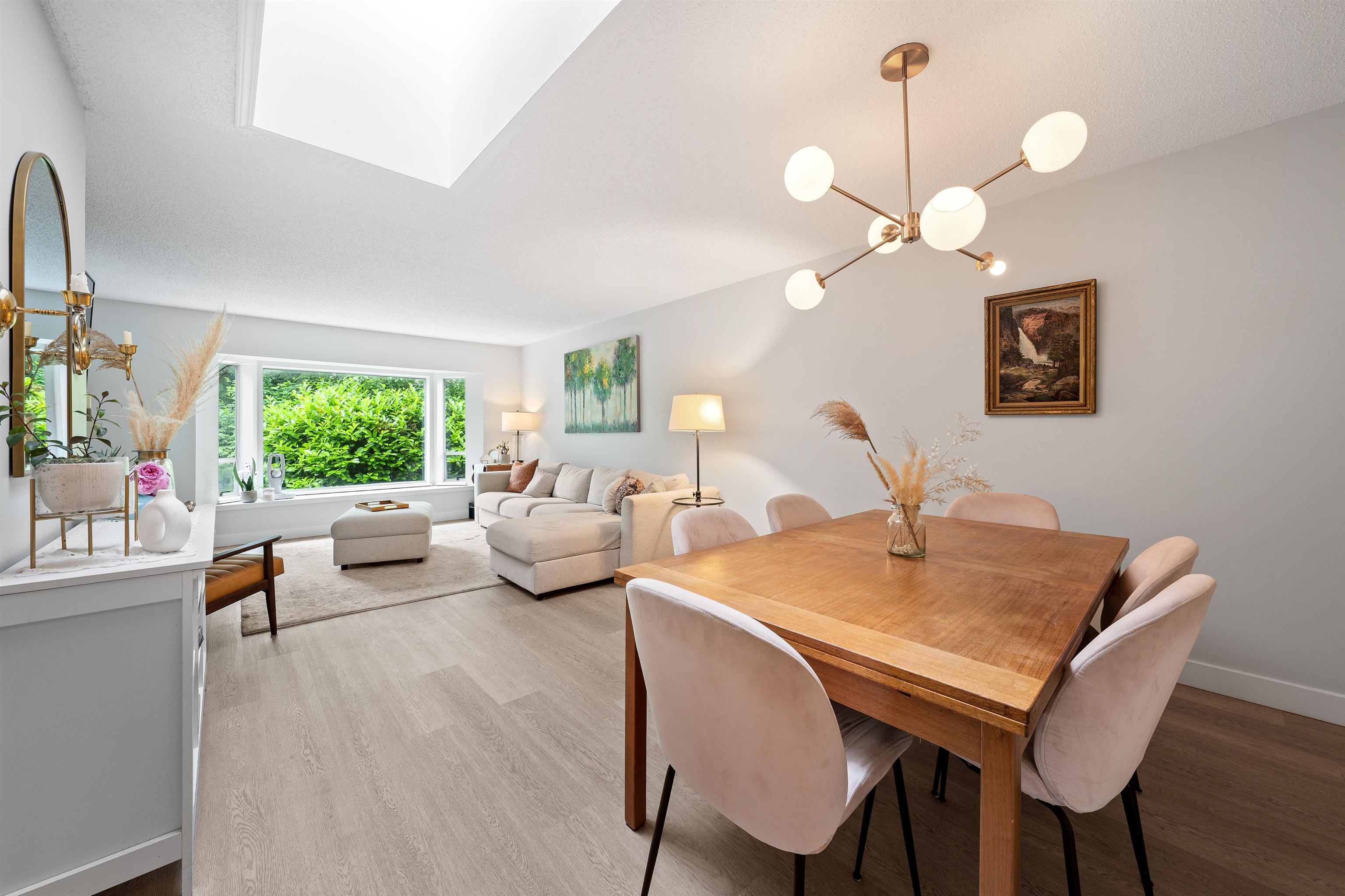 3381 Flagstaff Place, Vancouver, BC, V4S 4K9