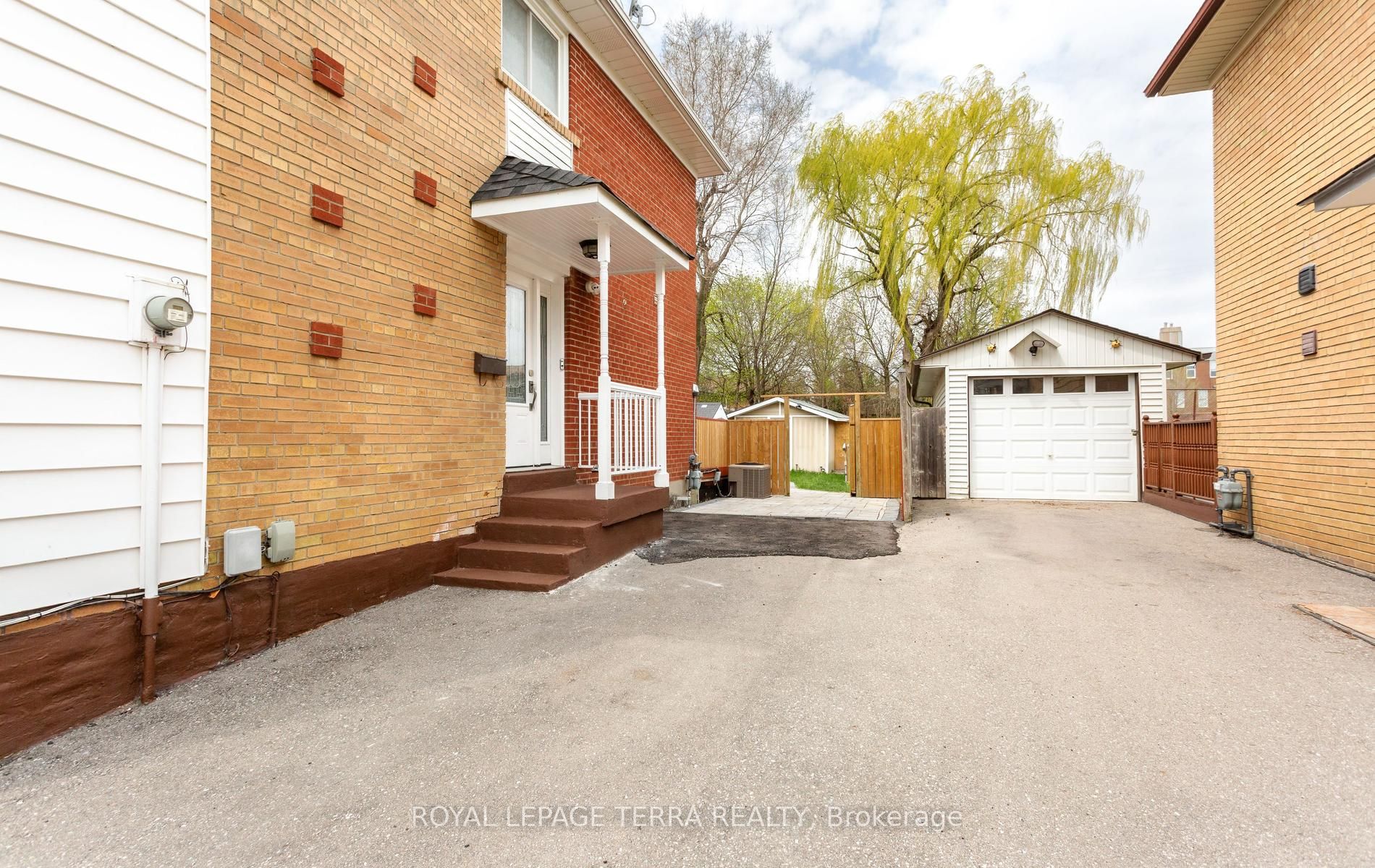 Additional image 2 of 2475 Brookhurst Road, Mississauga, ON, L5J 1R4