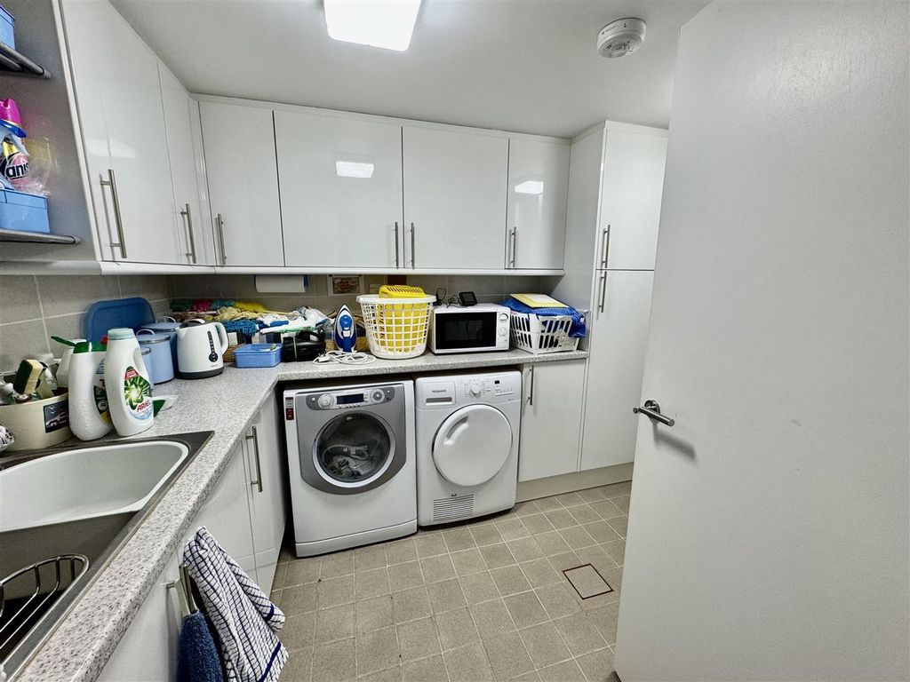 Additional image 28 of 4 bed detached house for sale12 Innes Estate, Pwllheli LL53