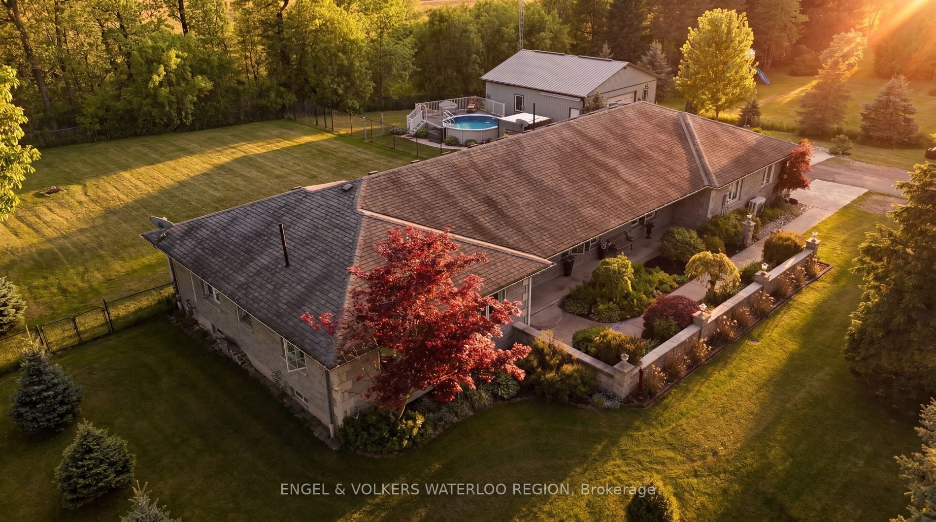 48 German School Road, Brant, ON, N3L 3E1