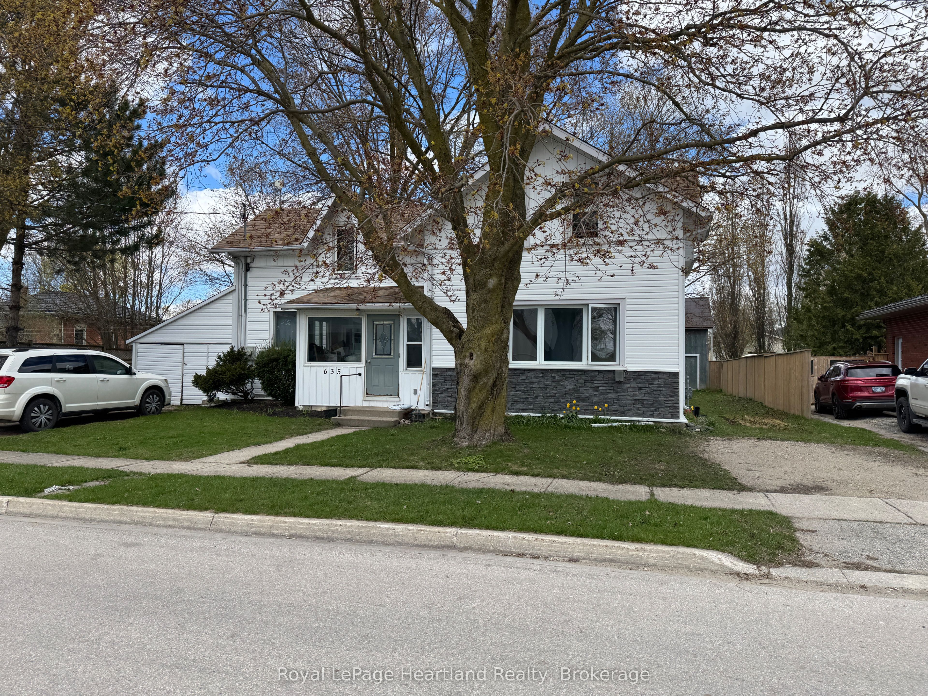635 Yonge Street, Minto, ON, N0G 2P0 photo 2