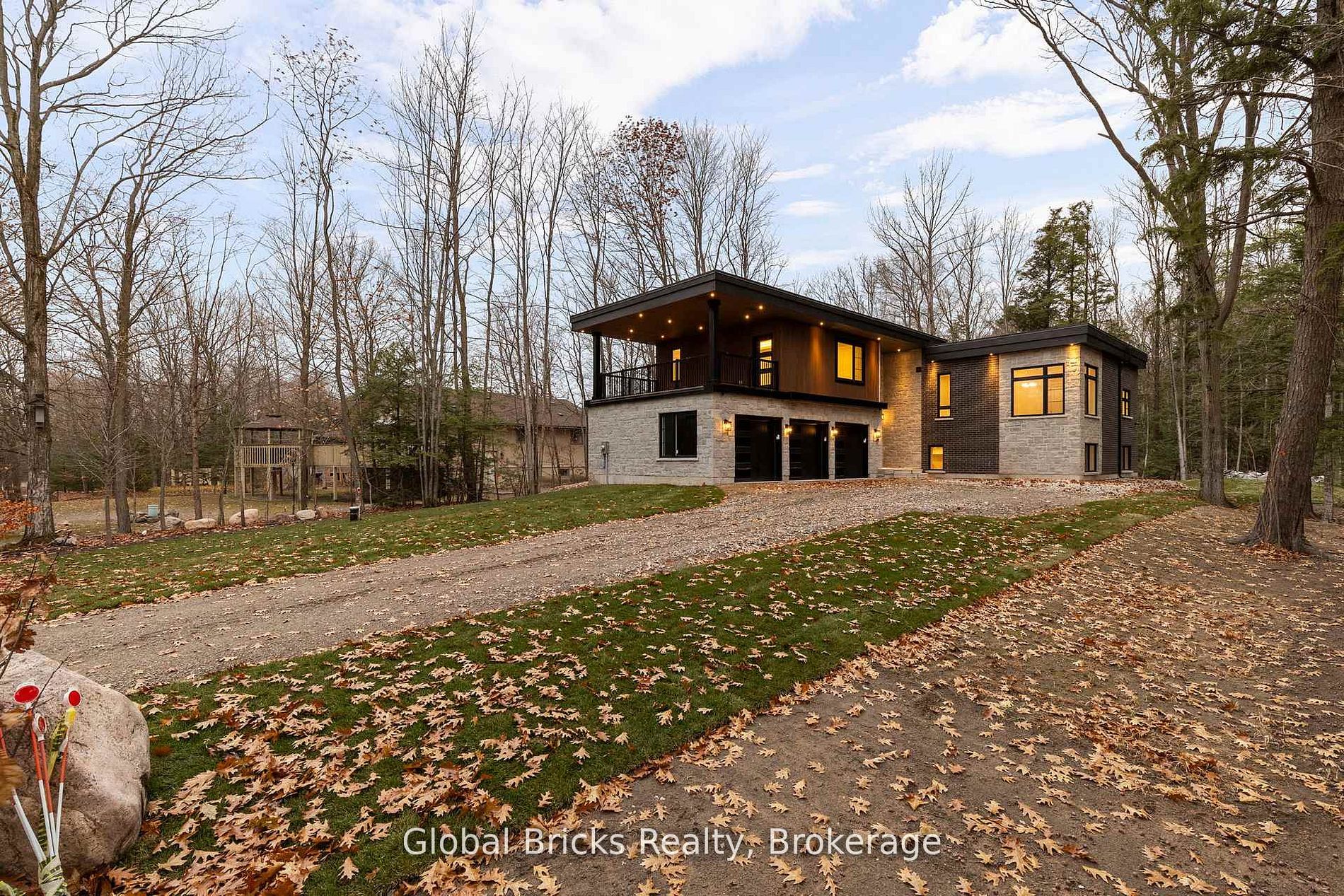 17 Staglir Drive, Tiny, ON, L9M 0H2 photo 2