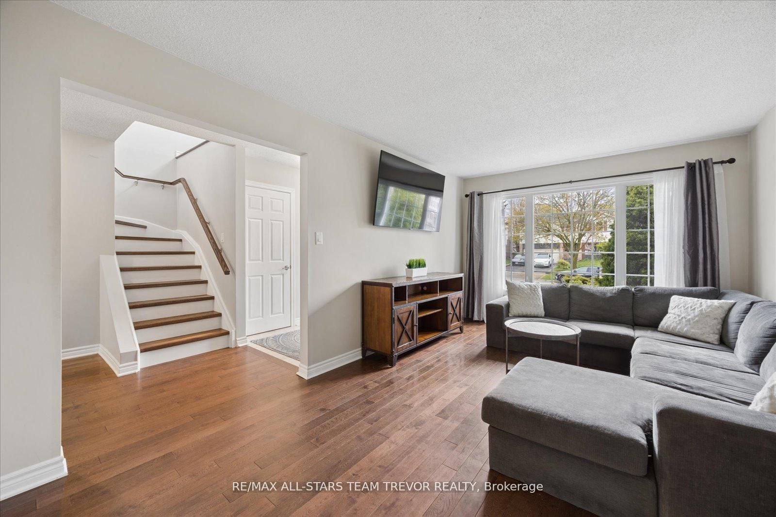 Additional image 3 of 123 Lowe Boulevard, Newmarket, ON, L3Y 5T3