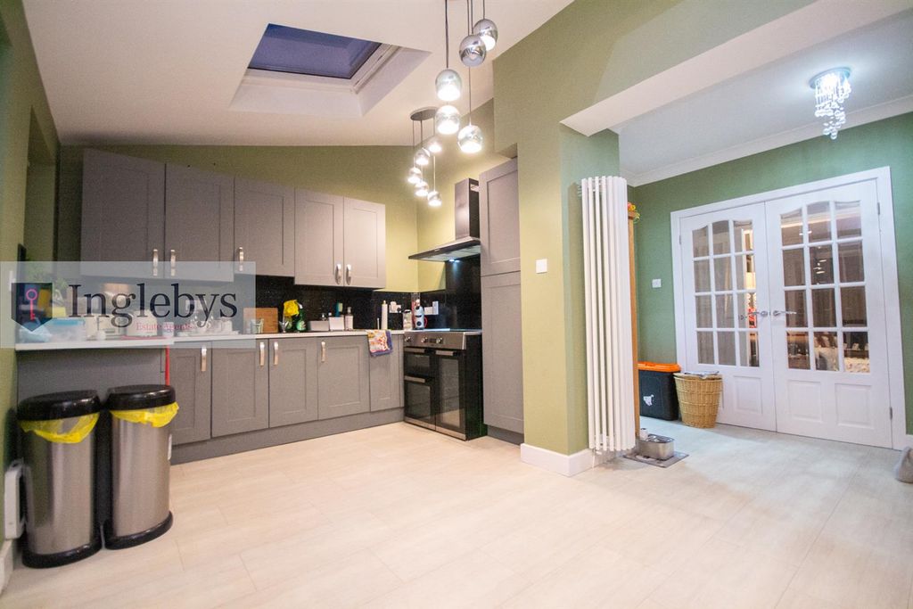 Additional image 10 of 4 bed property for saleStirling Road, Redcar TS10