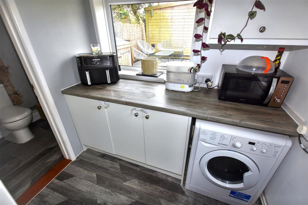 Additional image 12 of 4 bed semi-detached house for salePark Road, Redruth TR15