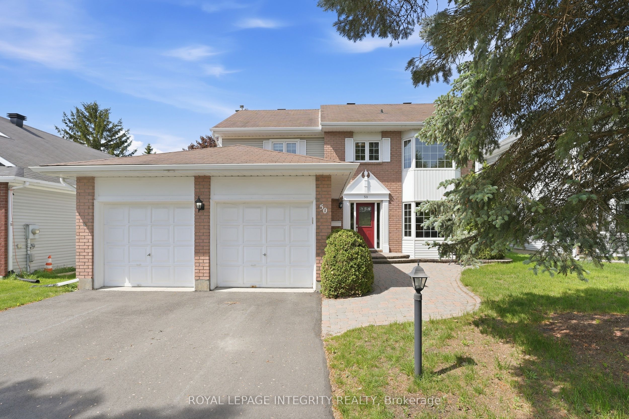 50 Bramble Wood Crescent, Ottawa, ON, K2M 2H4