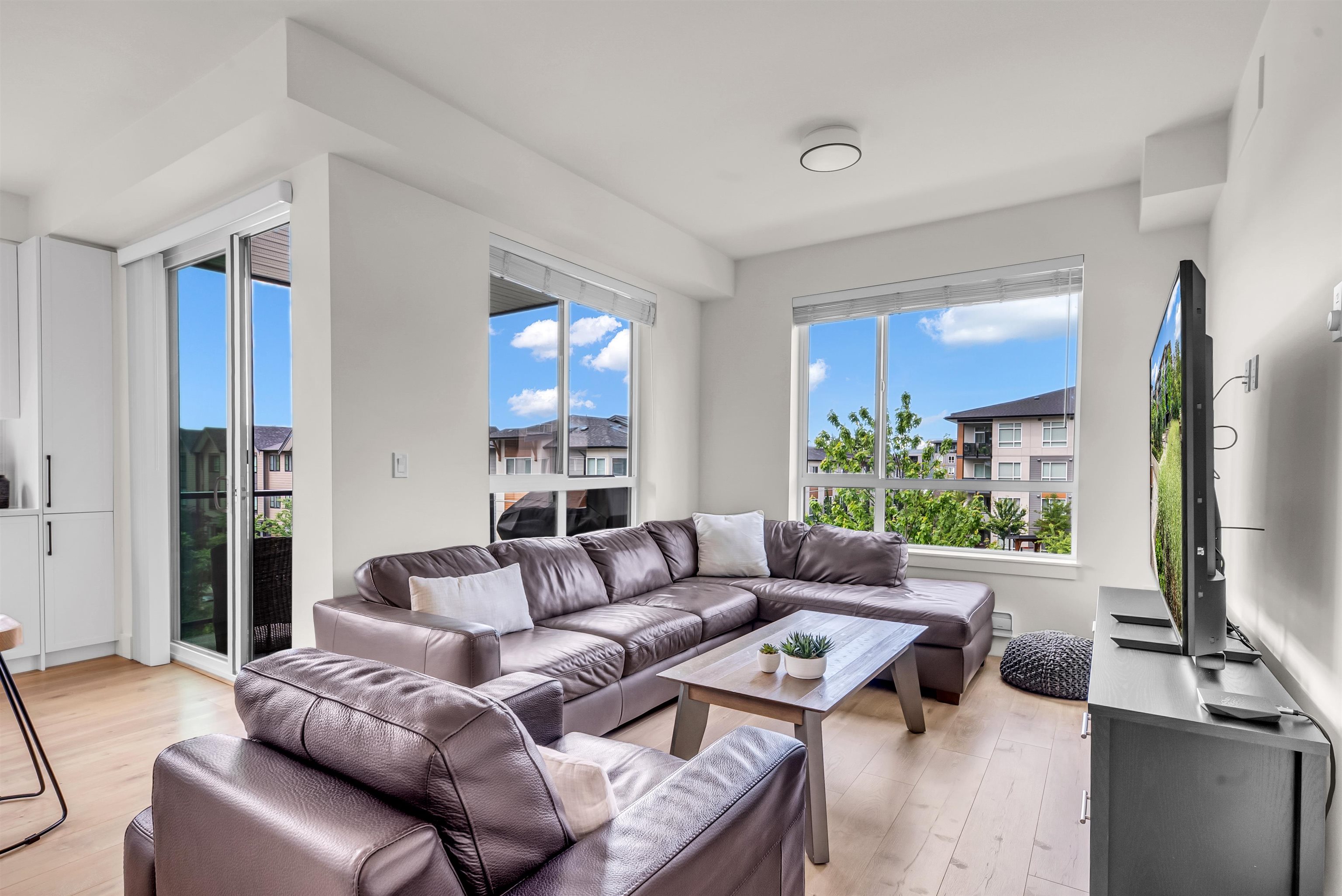323-7506 199a Street, Langley, BC, V2Y 3K9