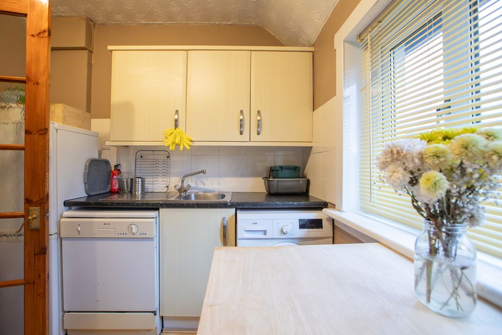 Additional image 11 of 1 bed flat for saleOrchard Street, Renfrew PA4
