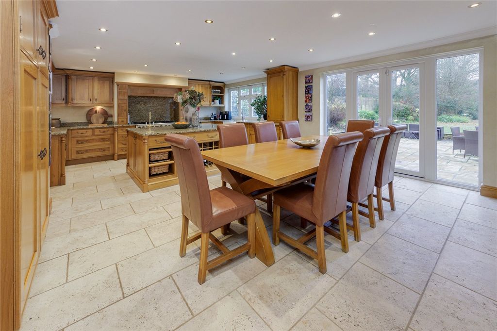 Additional image 7 of 5 bed detached house for saleNewlands Avenue, Radlett, Hertfordshire WD7
