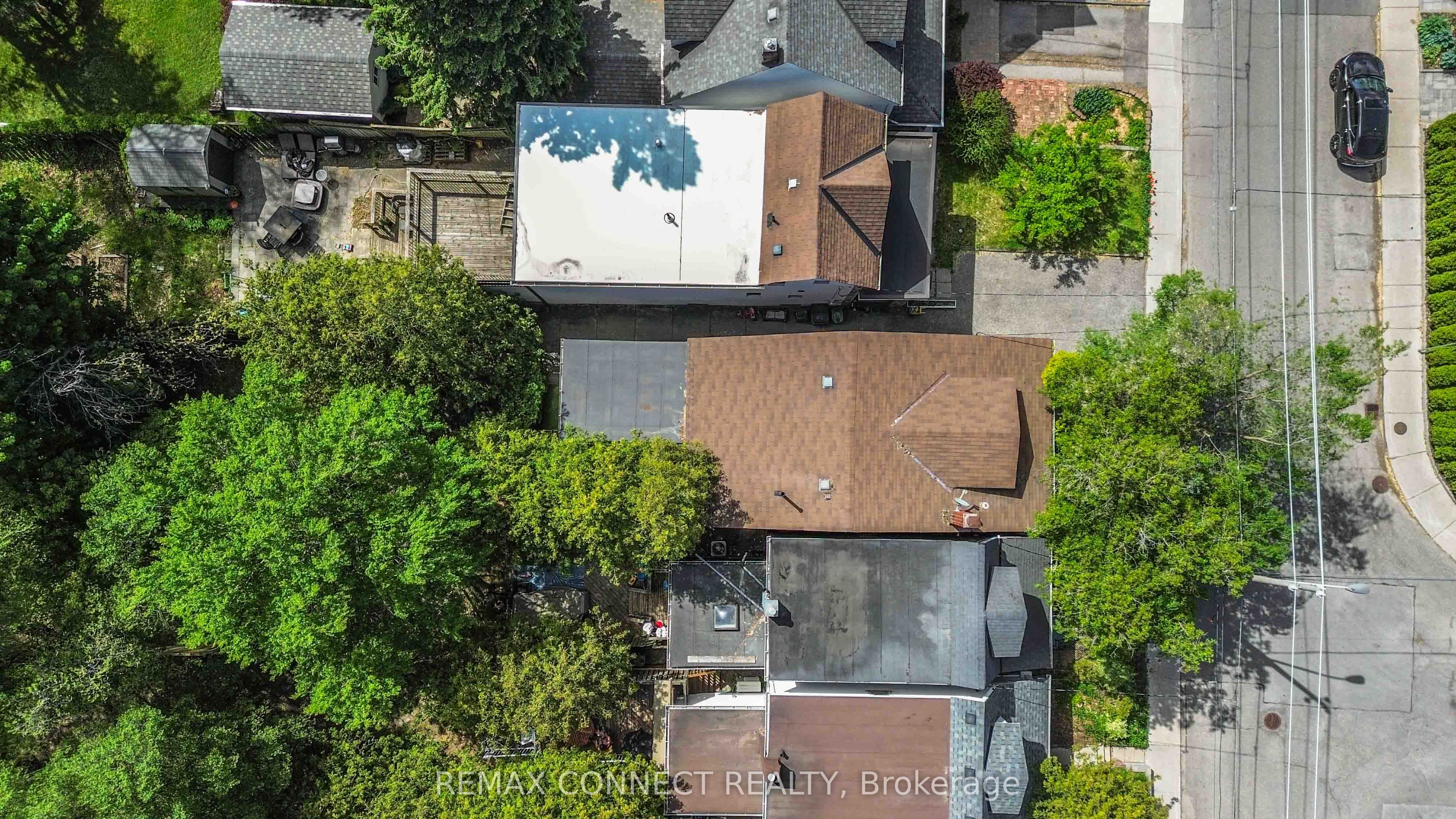 261 Cedarvale Avenue, Toronto, ON, M4C 4K3 photo 4