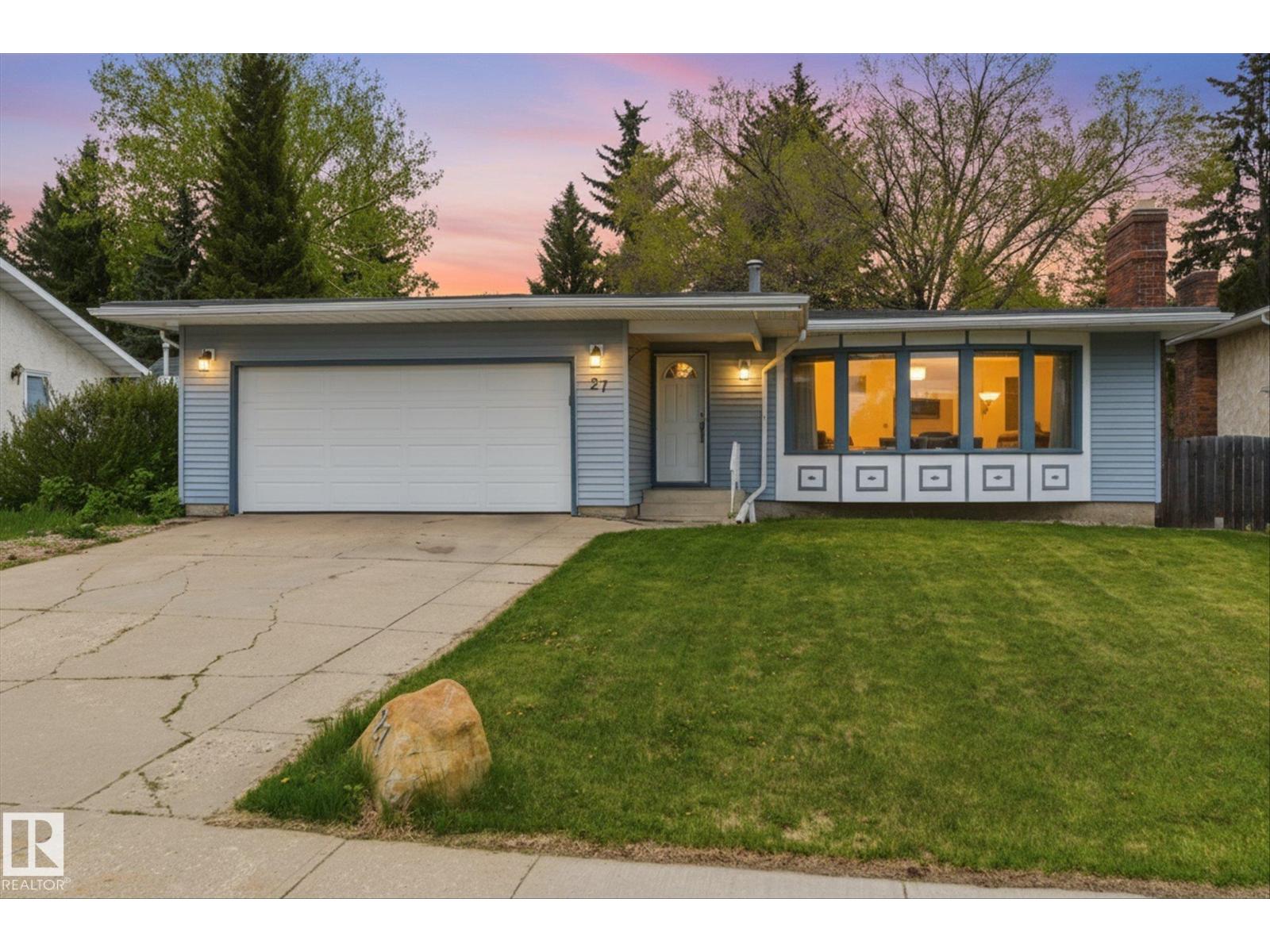 27 Westview Crescent, Spruce Grove, AB, T7X1L2