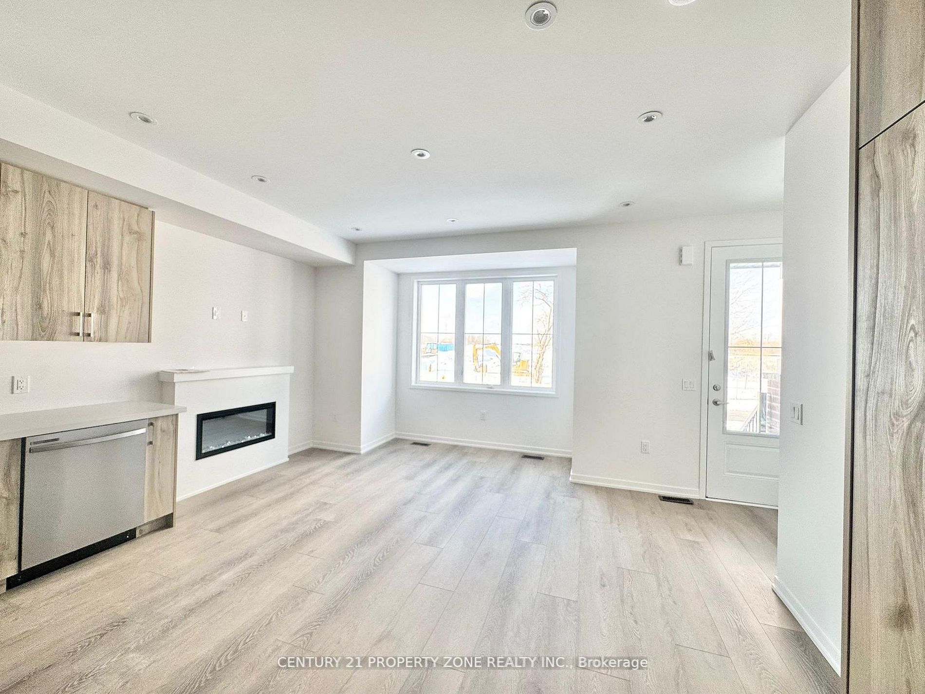 49 Kingbird Common, Cambridge, ON, N1R 5S2 photo 3