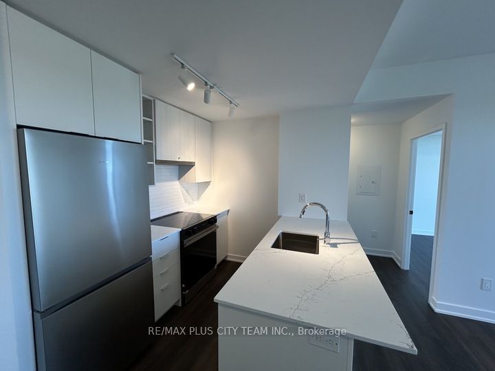 2301-2075 Lakeshore Road, Burlington, ON, L7R 0H3 photo 5