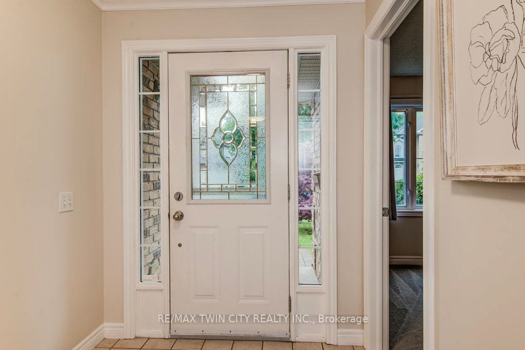 Additional image 6 of 670 Salzburg Drive, Waterloo, ON, N2V 2N8