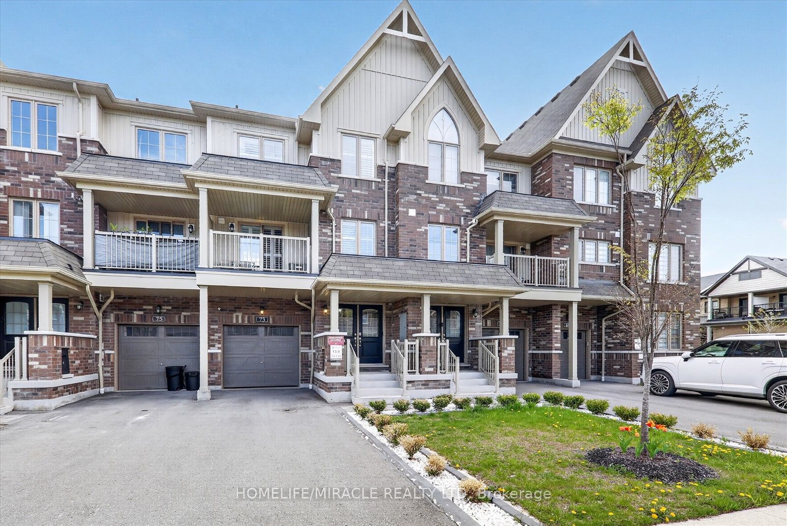 73 Sutcliffe Drive, Whitby, ON, L1R 0R4 photo 3