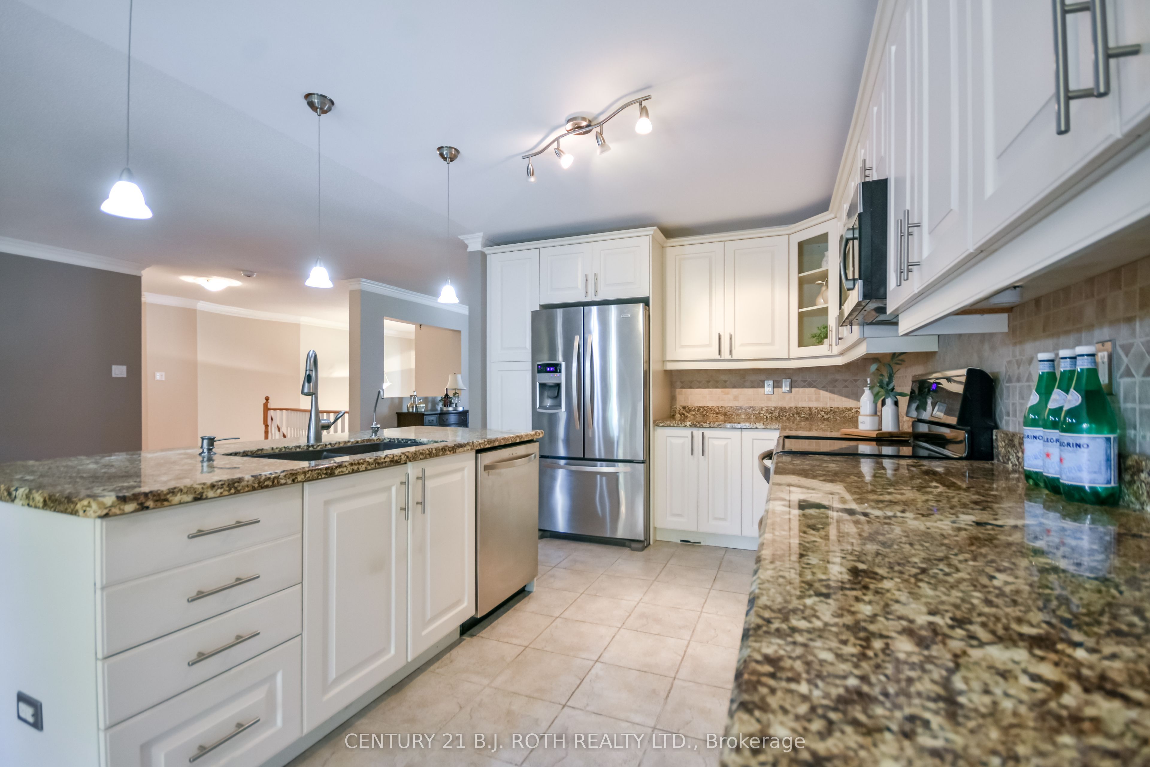 Additional image 6 of 112 Silver Birch Avenue, Wasaga Beach, ON, L9Z 1N2