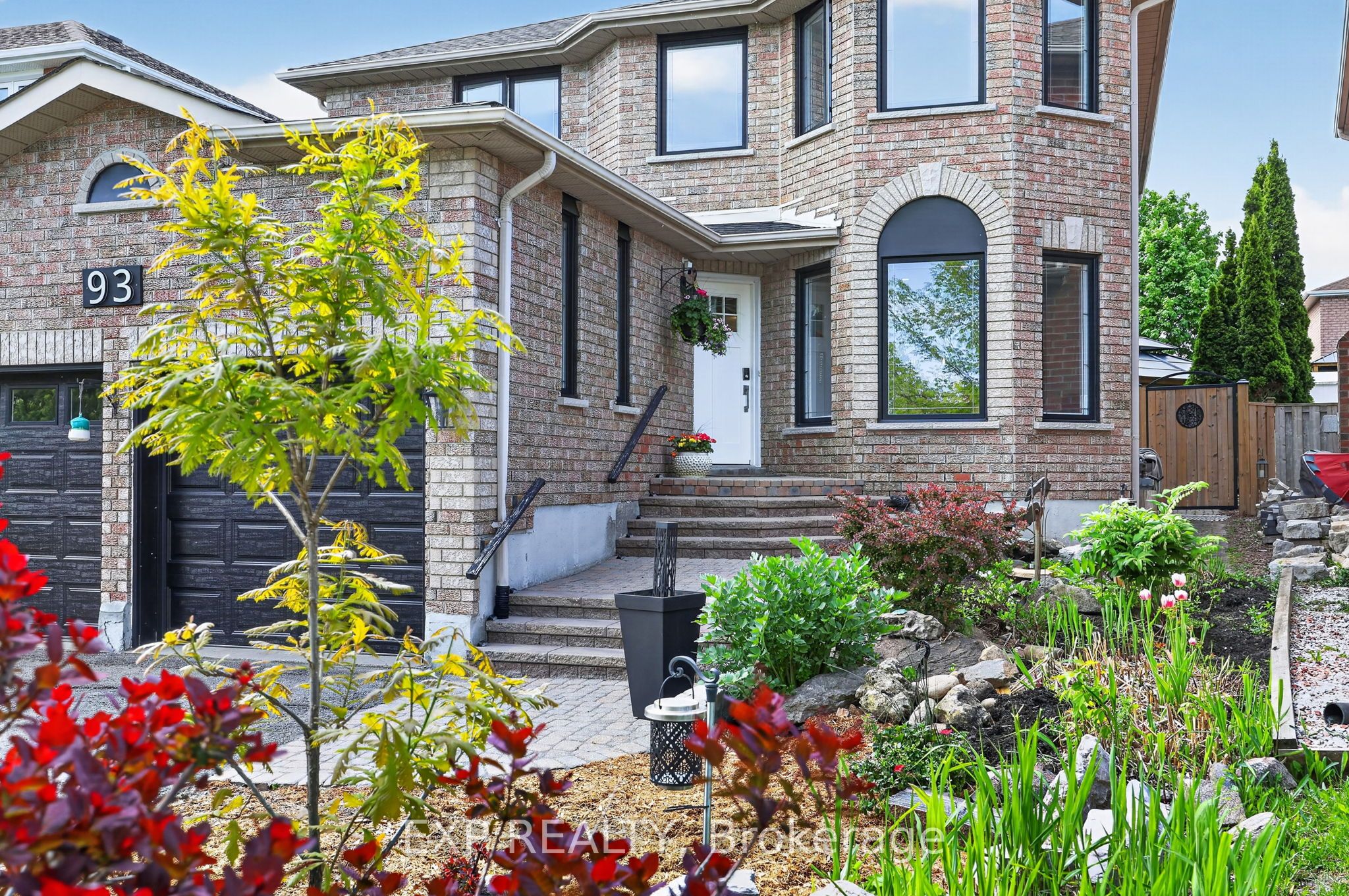 93 Taylor Drive, Barrie, ON, L4N 8K3 photo 2