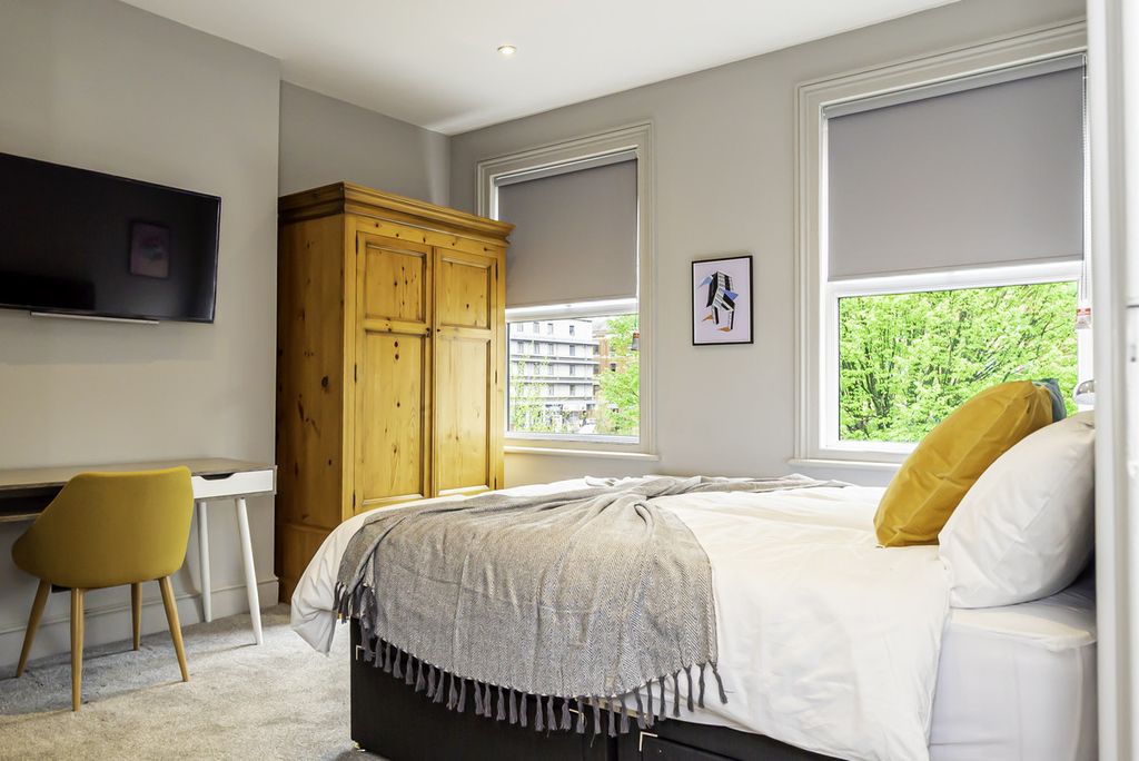 Additional image 17 of 9 bed semi-detached house for saleHoward Street, Reading RG1
