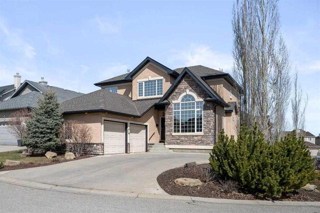 32 Evercreek Bluffs Crescent SW, Calgary, AB, T2Y 4P3