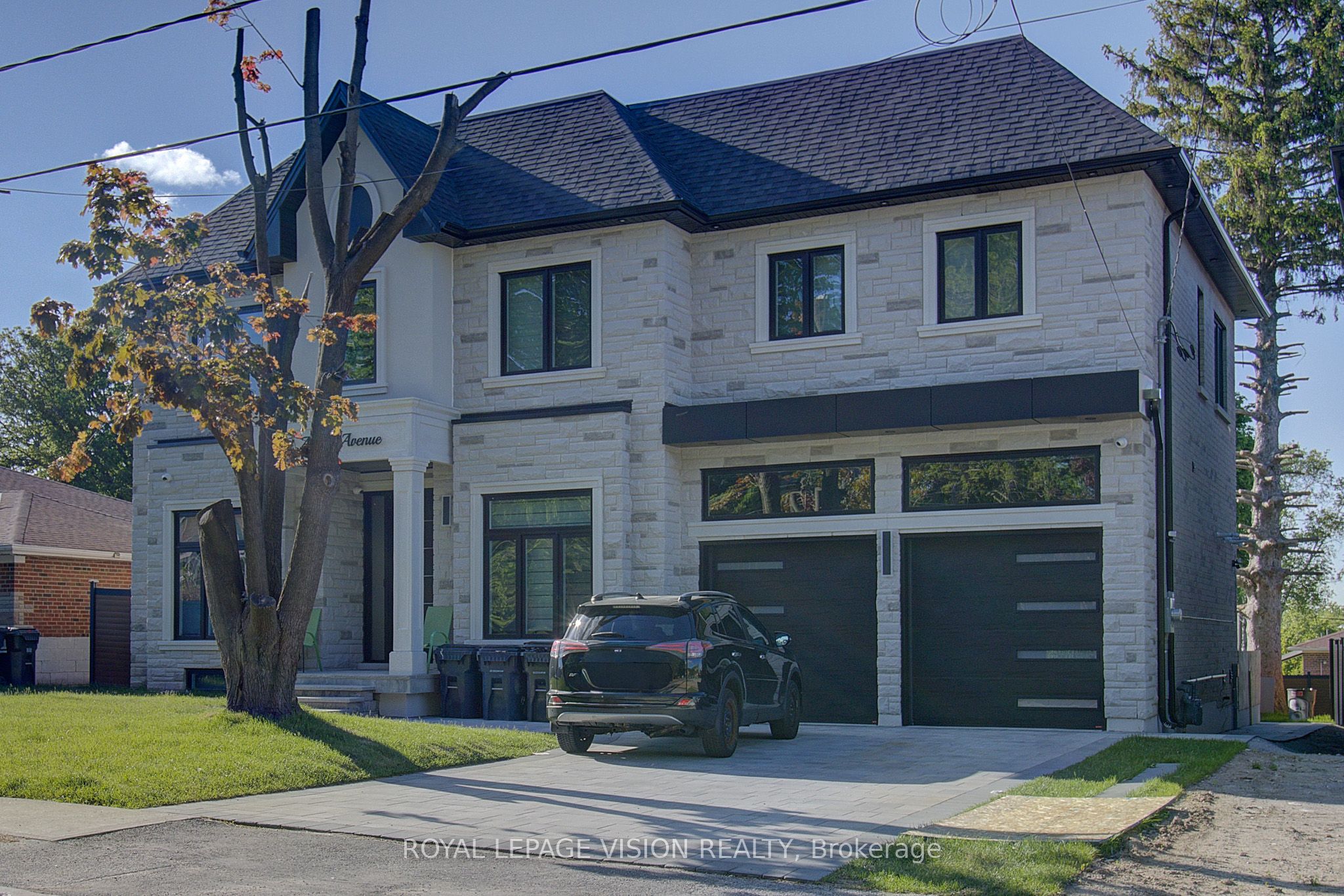 22 Anson Avenue, Toronto, ON, M1M 1X3 photo 2