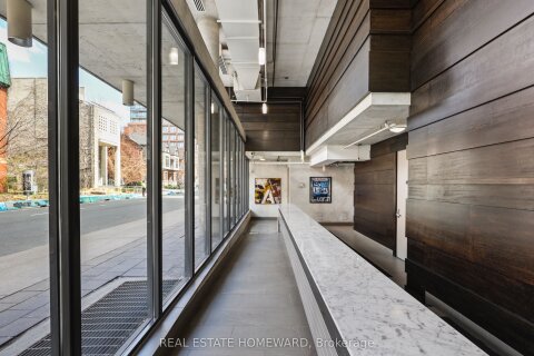 Additional image 8 of 704-533 Richmond Street W, Toronto, ON, M5V 3Y1