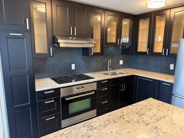 303-6540 Burlington Avenue, Burnaby, BC, V5H 4G3