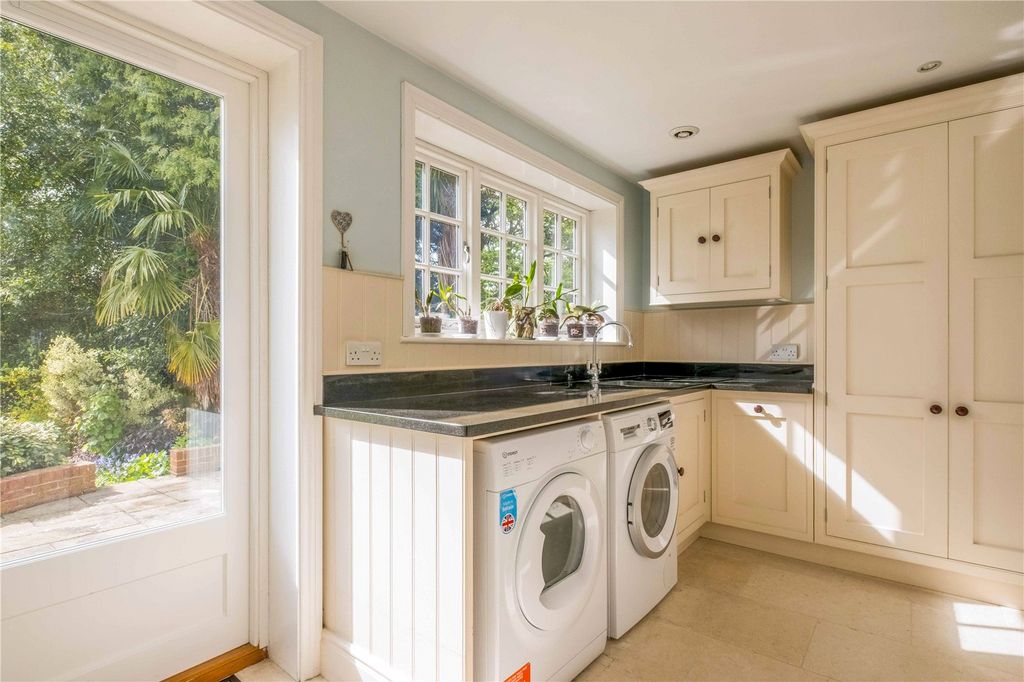 Additional image 10 of 5 bed detached house for saleCronks Hill Road, Redhill RH1