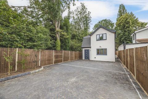 Sheepcote Gardens, Denham UB9