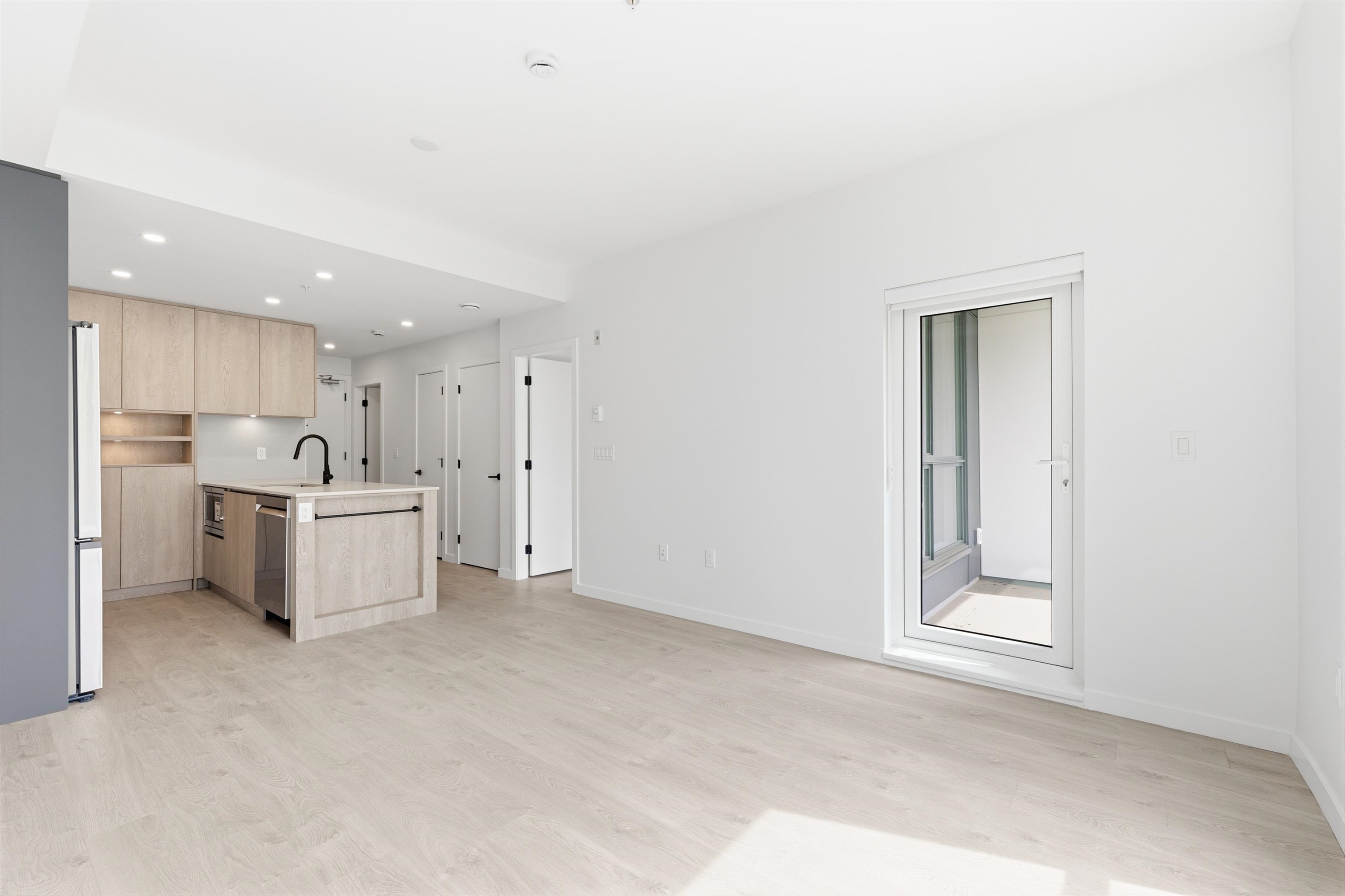Additional image 3 of 107-19577 65b Avenue, Surrey, BC, V4N 6B5
