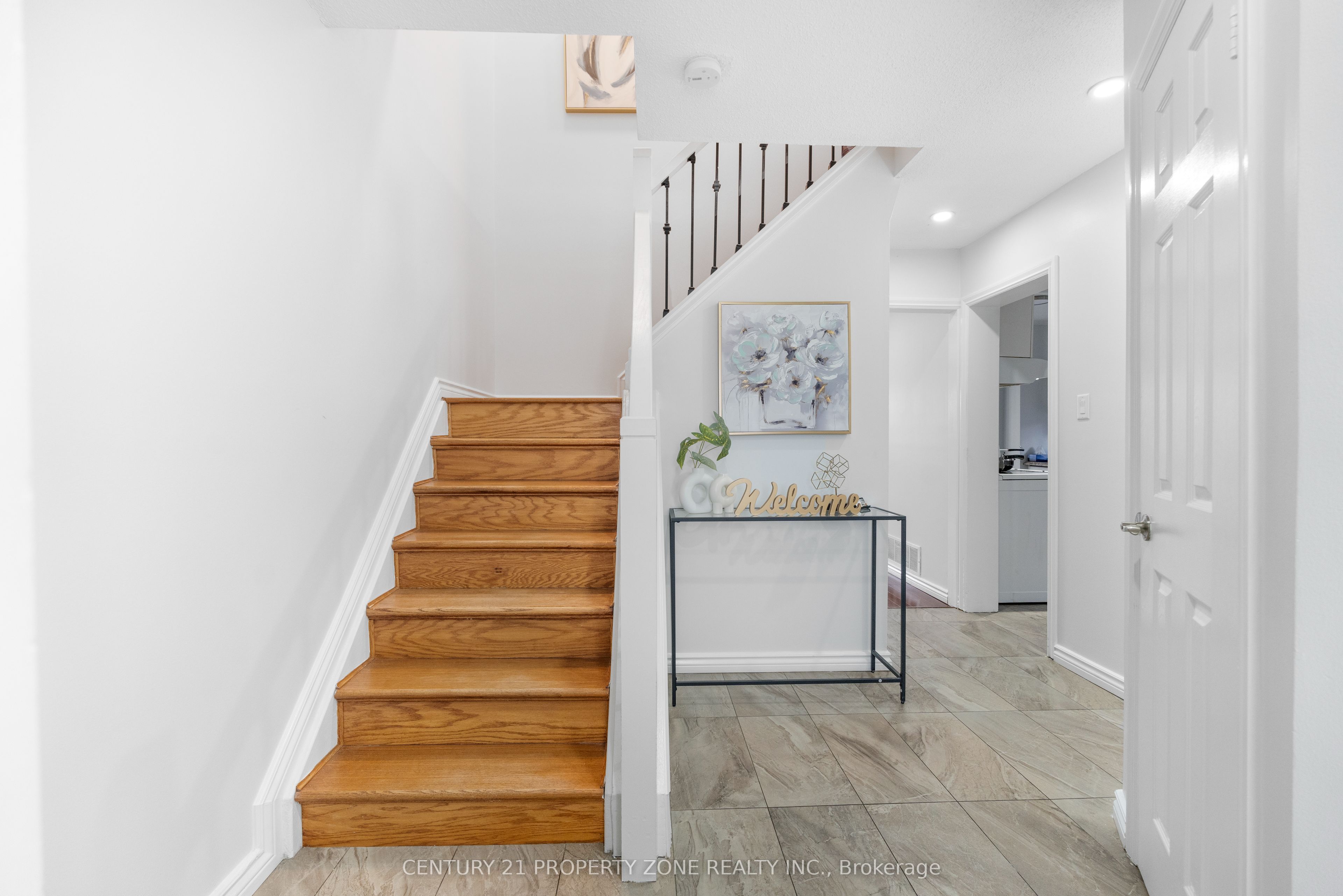 Additional image 3 of 240 Simmons Boulevard, Brampton, ON, L6V 3Y1