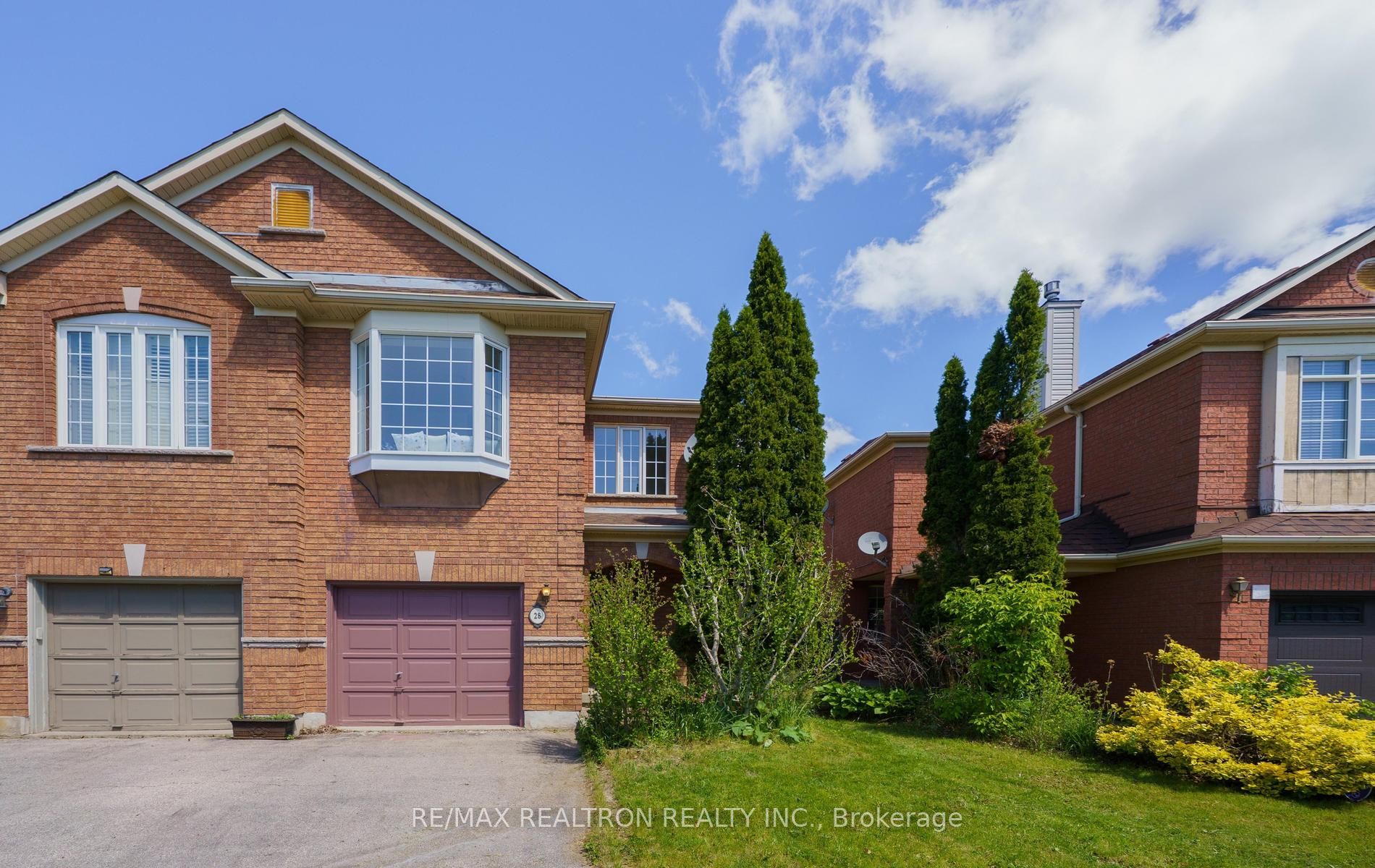 28 Lioba Drive, Toronto, ON, M1L 4V1