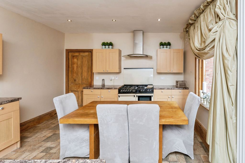 Additional image 6 of 5 bed semi-detached house for saleHighfield Park, Rhyl LL18