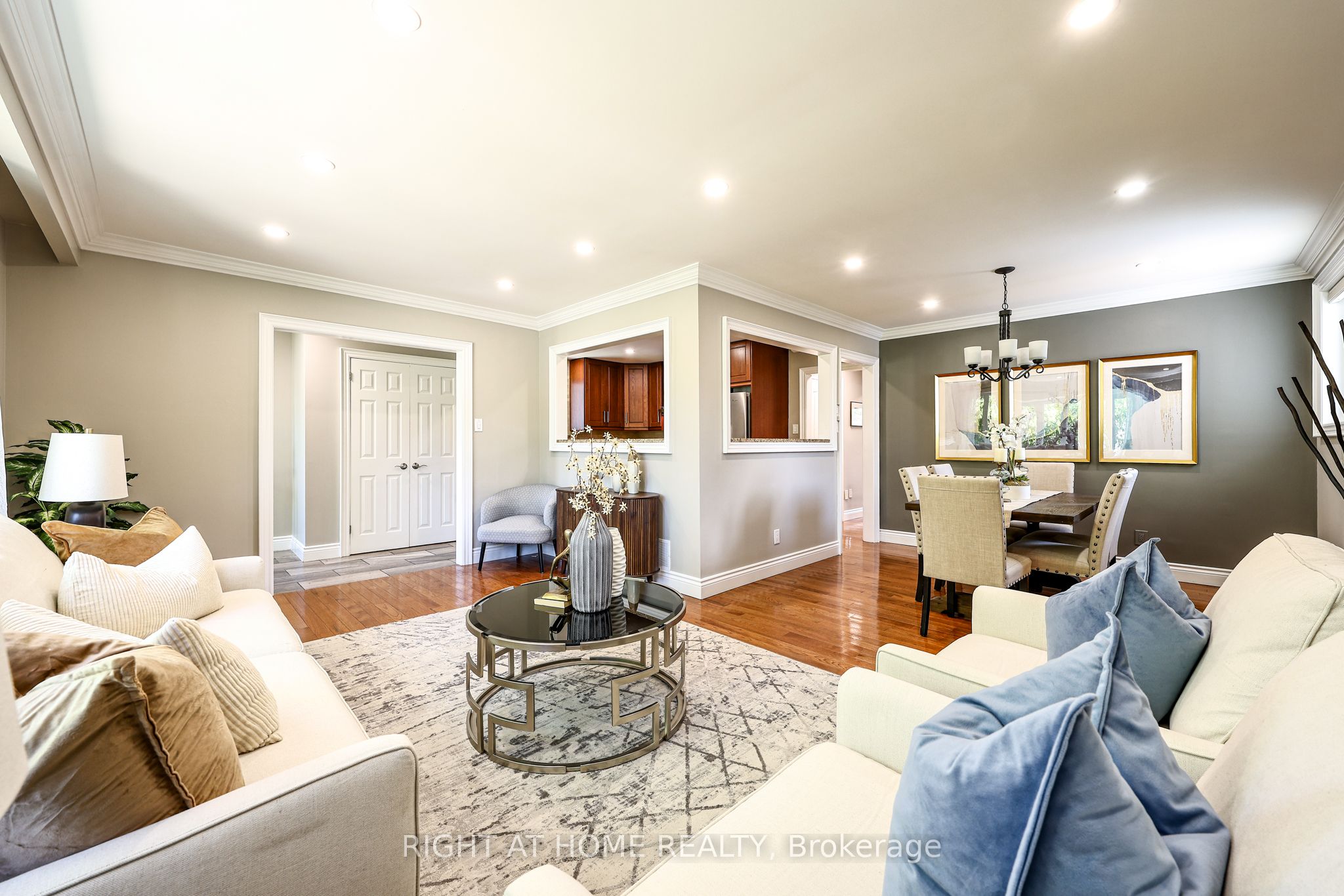 62 Albery Crescent, Ajax, ON, L1S 2Y3 photo 4