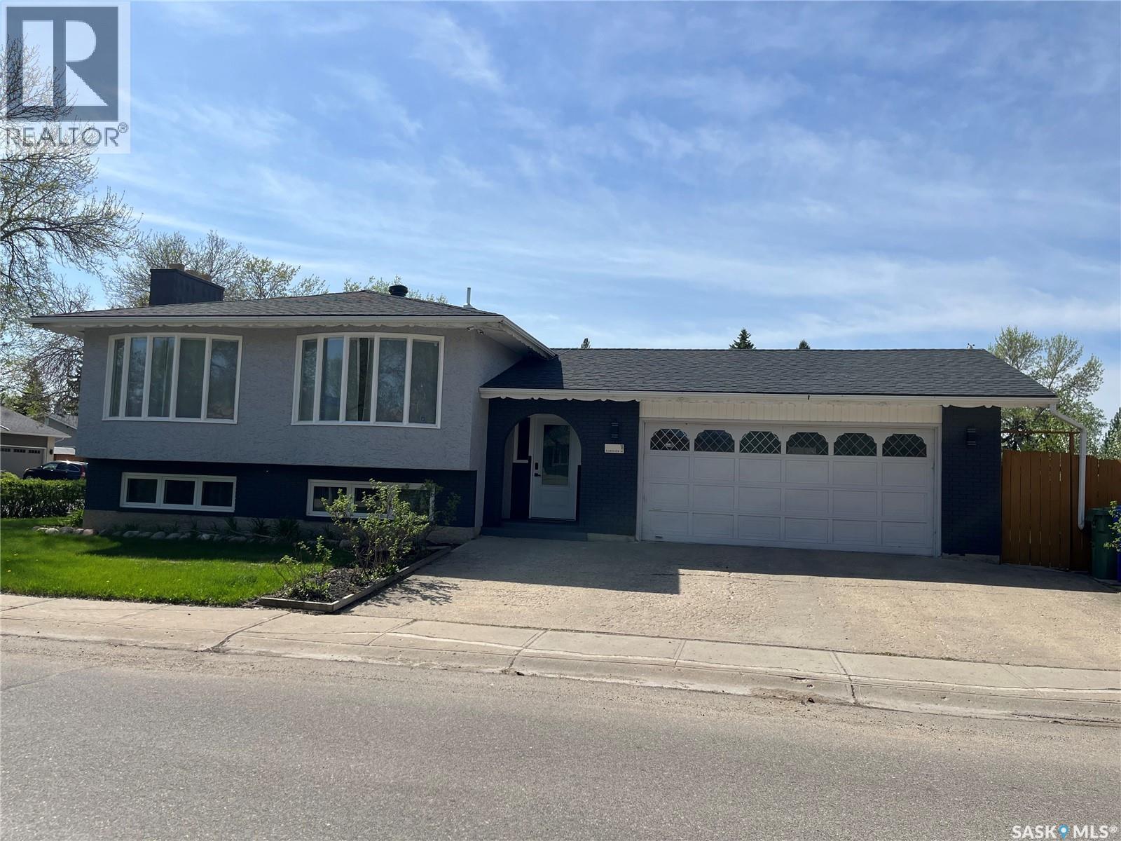 11 Plainsview Drive, Regina, SK, S4S6J2