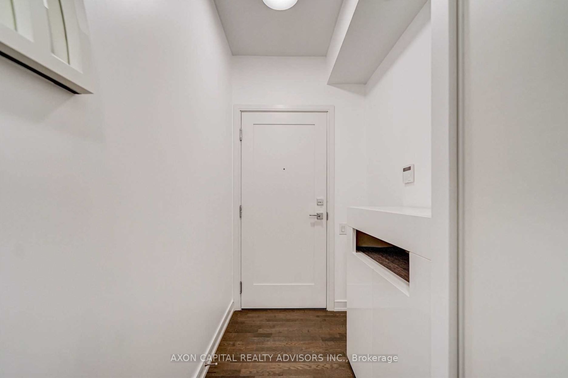 1810-57 St Joseph Street, Toronto, ON, M5C 0C5 photo 2