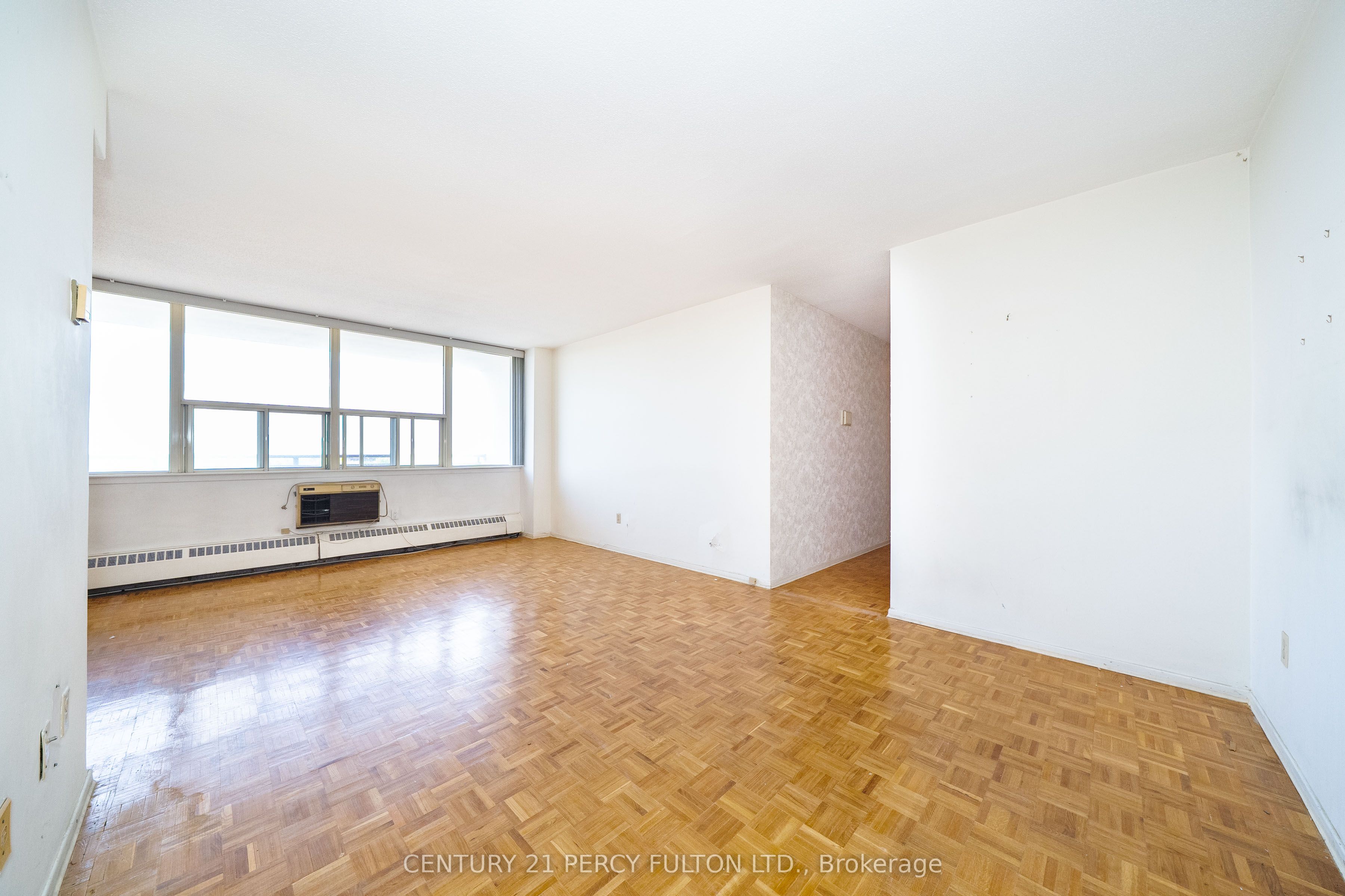 Additional image 5 of 1002-155 Marlee Avenue, Toronto, ON, M6B 4B5