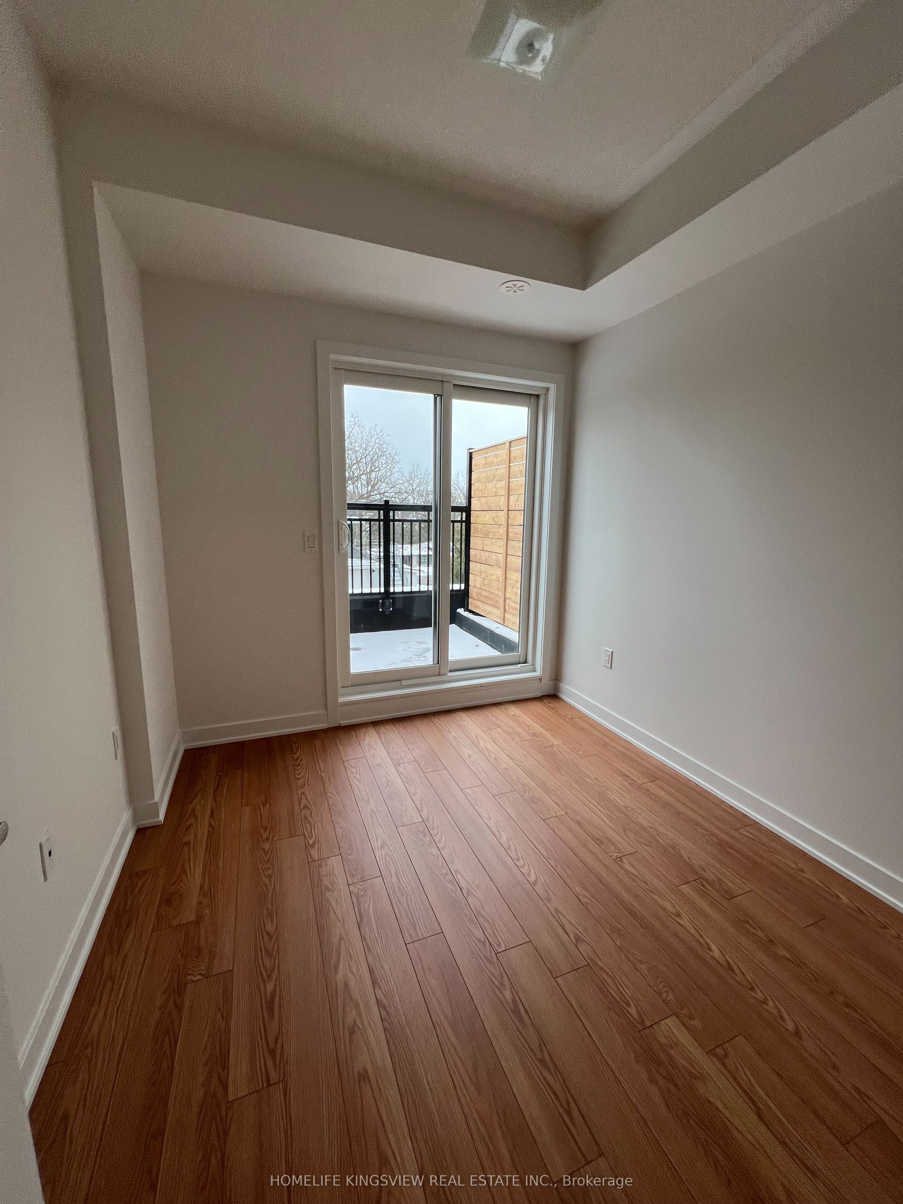 Additional image 4 of 231-15100 Yonge Street, Aurora, ON, L4G 1M2
