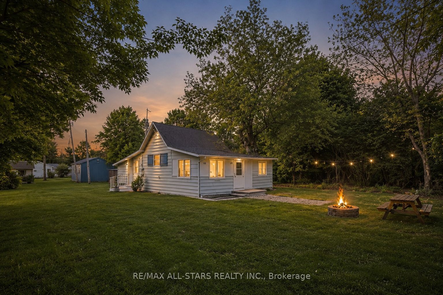 68 Farley Circle, Georgina, ON, L0E 1S0 photo 2
