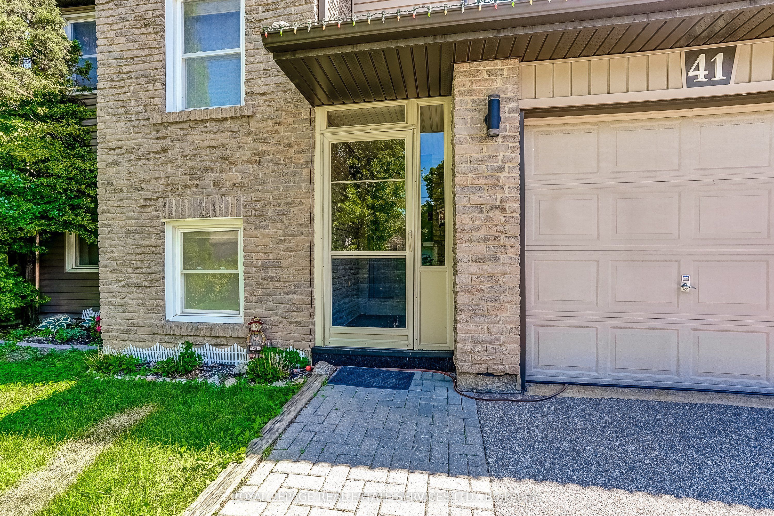 Additional image 3 of 41-41 Neuchatel Place, Mississauga, ON, L5N 6A7