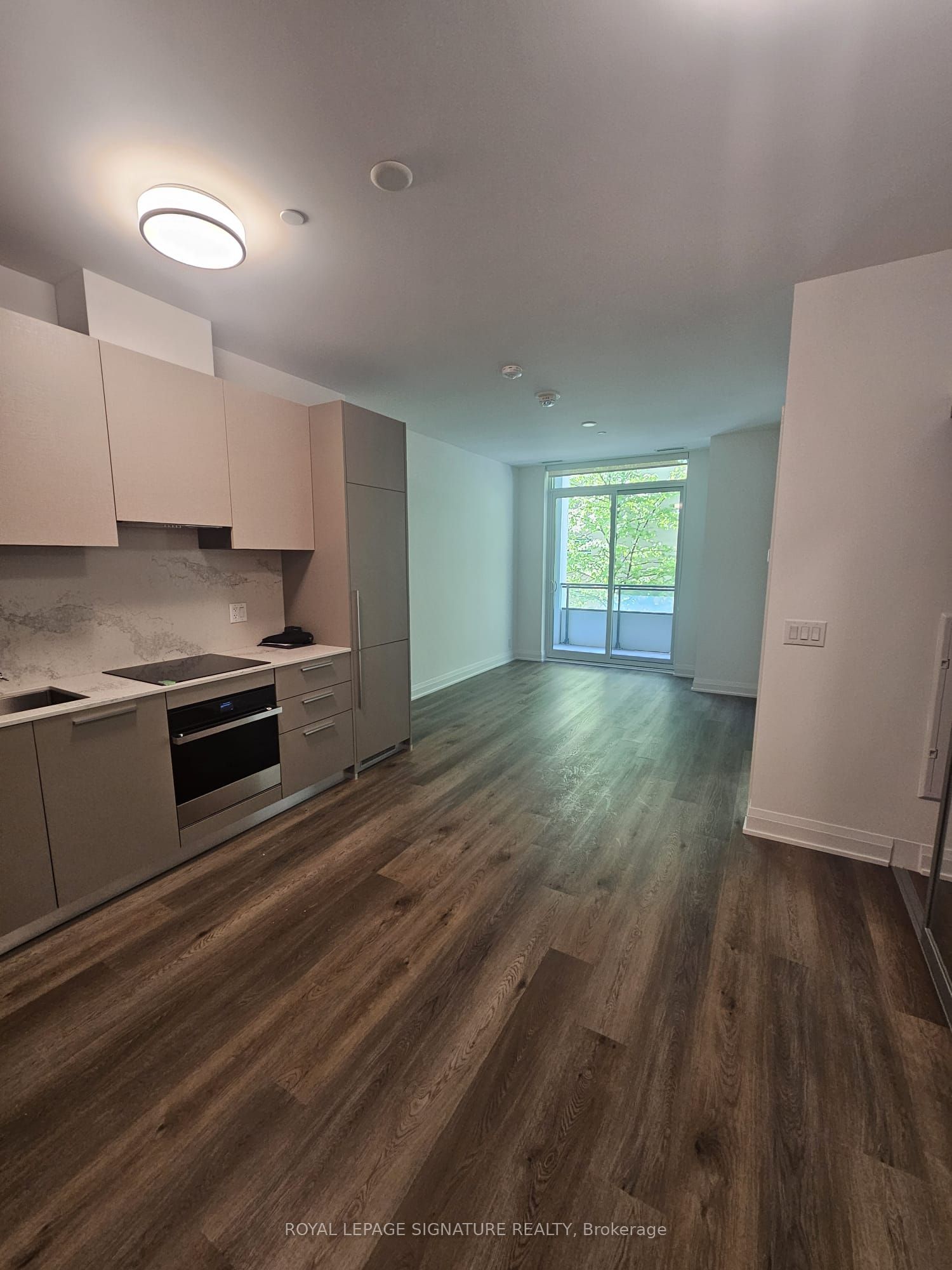 208-65 Broadway Avenue, Toronto, ON, M4P 1T9